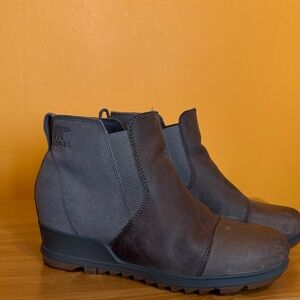 Sorel Women's Charcoal Chelsea Wedge Ankle Boots